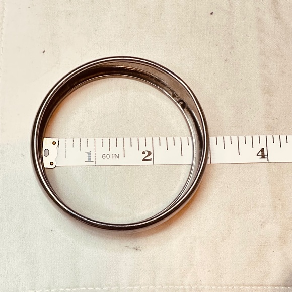 Black or Metallic Gray Metal Over Copper Bangle Bracelet - Picture 5 of 10